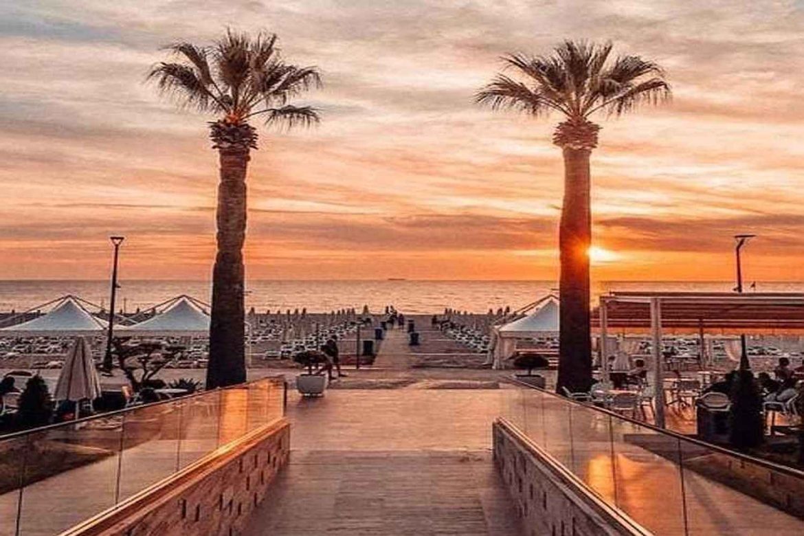 On the duration of the comfortable