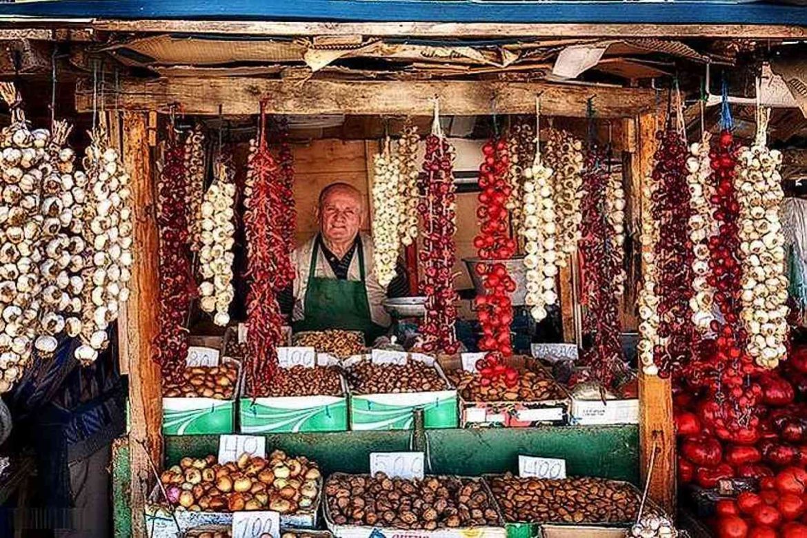 Peculiarities of Shopping in Albania