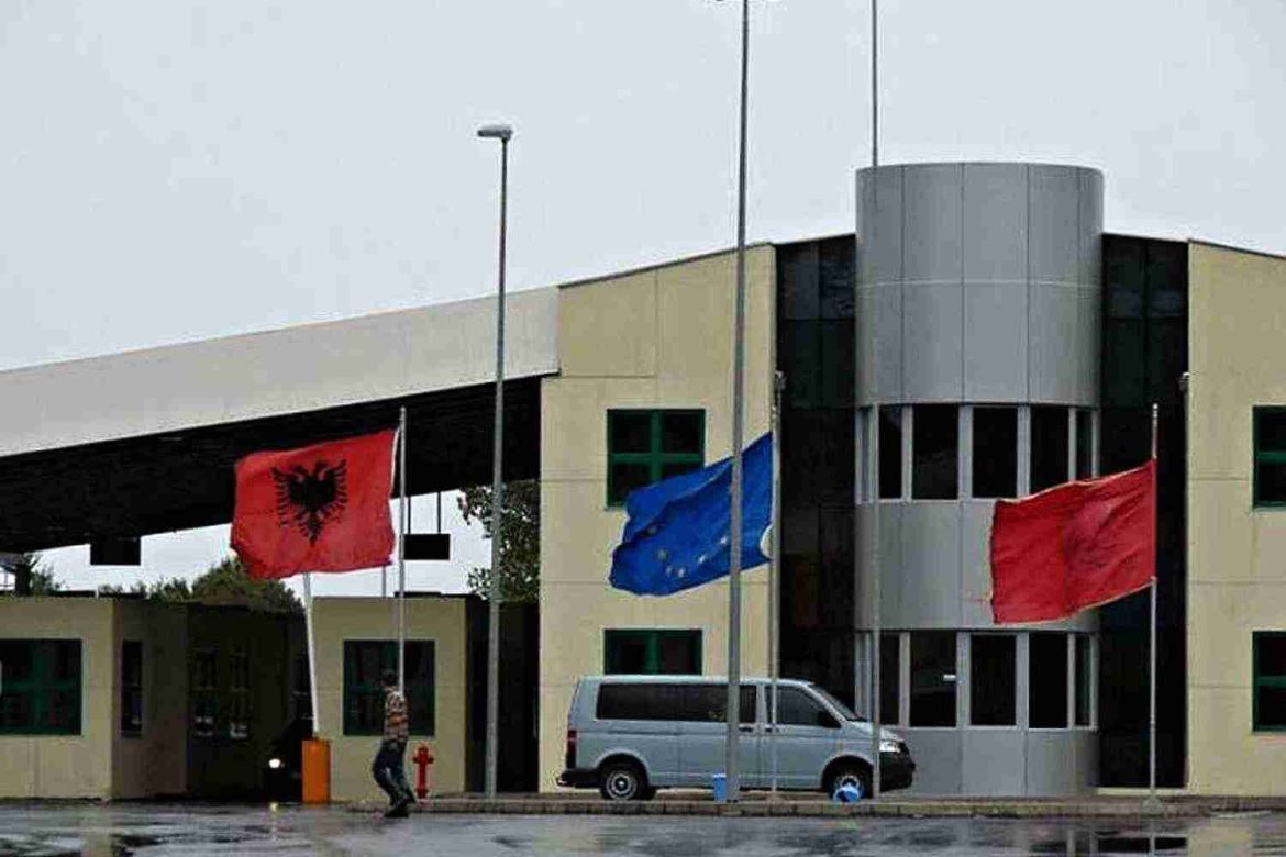 Crossing the Albanian Border and Customs Rules in 2025