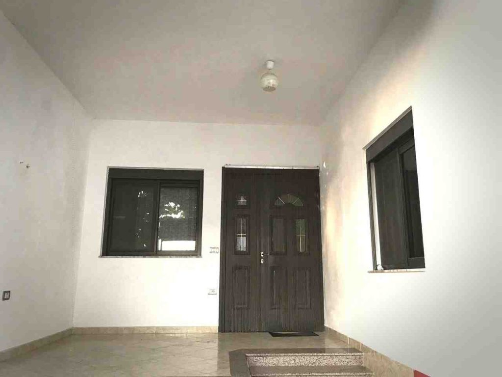Charming 100m² Private House near Durres