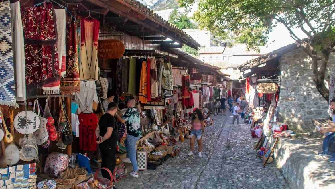 What to Buy in Albania as Gifts for Family