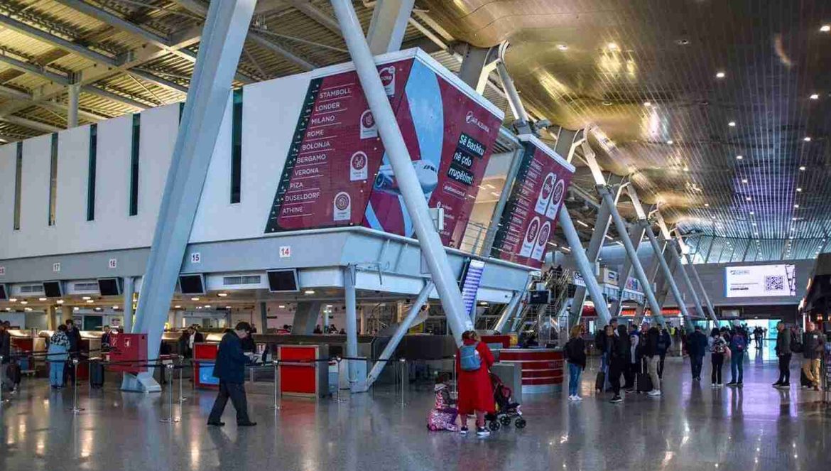 How to get from Mother Teresa Airport (Tirana)